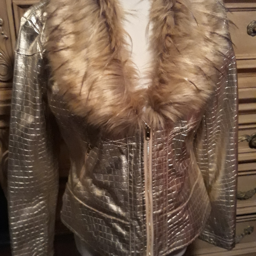 Jacket - Picture 2 of 6